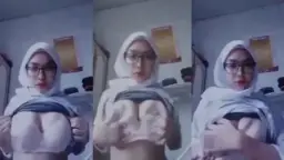 Skandal Jilbab Putih