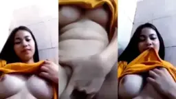 Daun Masih Muda Toket Bulat Sange Colmek